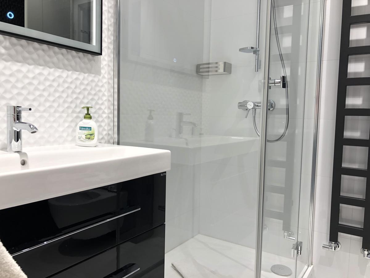 Bon Apetit Apartament Lviv Eksteriør bilde