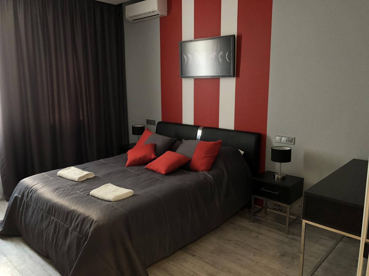 Bon Apetit Apartament Lviv Eksteriør bilde