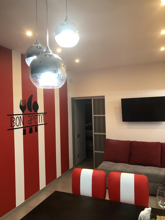 Bon Apetit Apartament Lviv Eksteriør bilde
